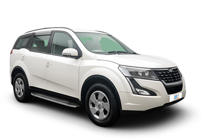 Mahindra XUV500-img